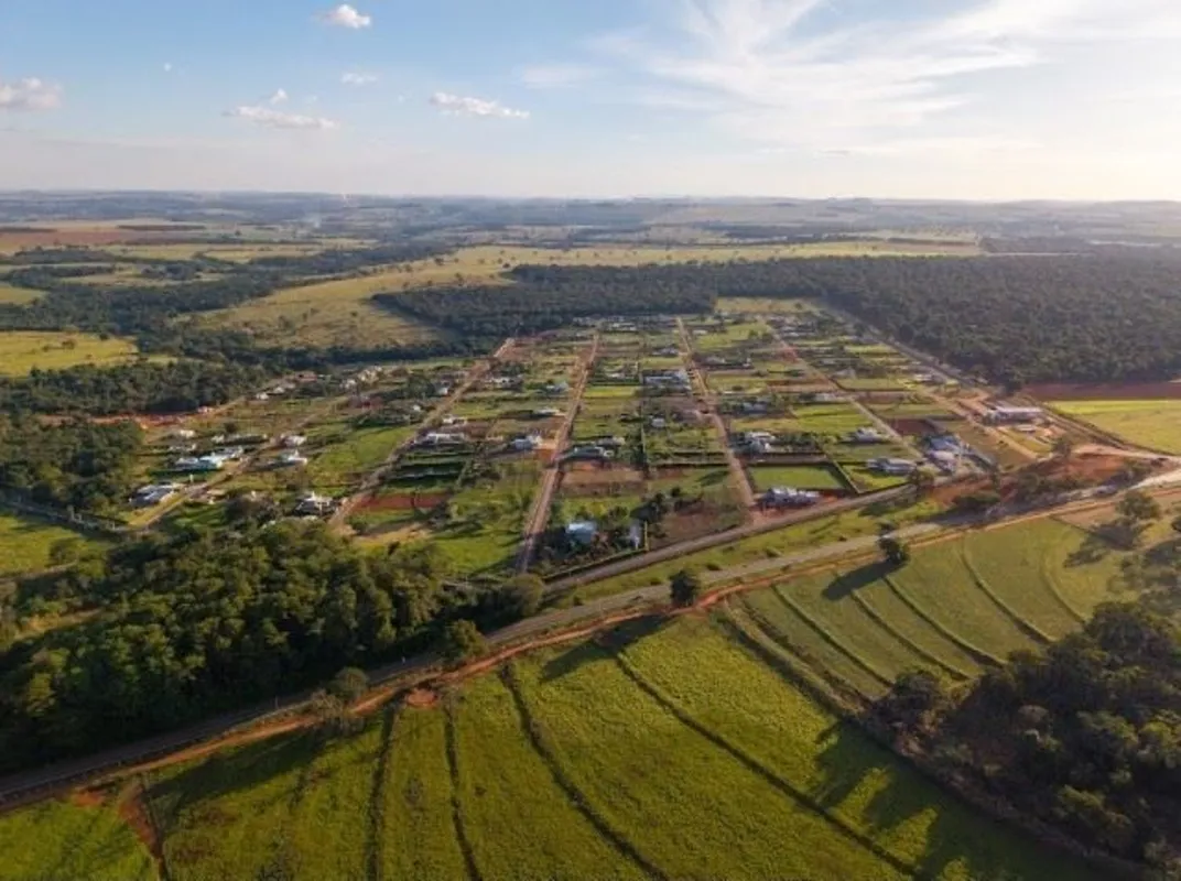 CONDOMÍNIO FECHADO DE CHÁCARAS ESTÂNCIA DO BOSQUE 4.000m²Tenha sua sonhada CASA ...