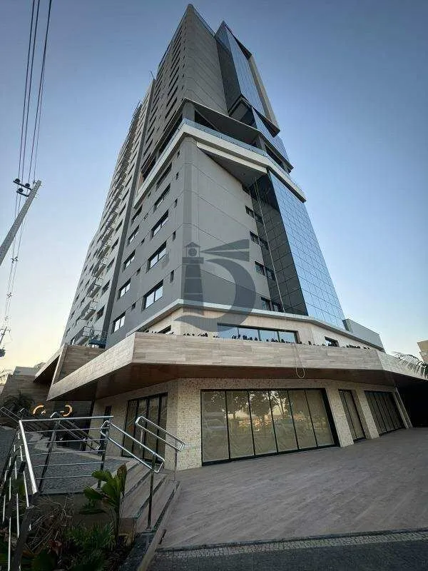 Apartamento/Flat no 5º andar com aproximadamente 41m², distribuído em: Sala equi...