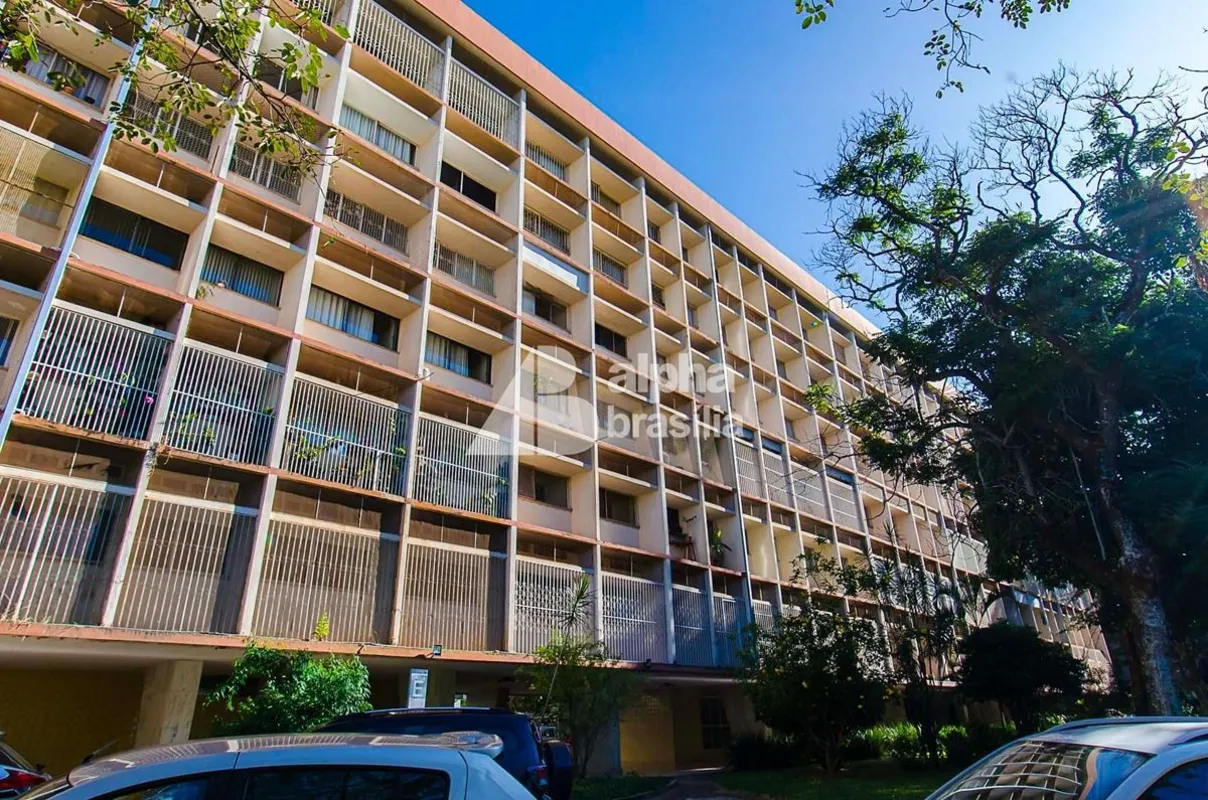 Excelente apartamento bem distribuído, com ambientes amplos e funcionais.Sala am...