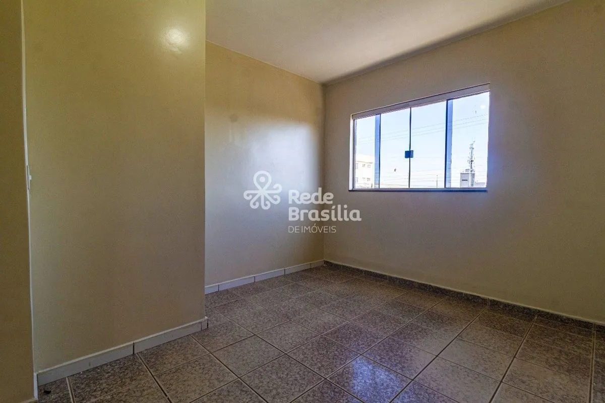 TH22481 - Qr 206 Samambaia, Apartamento 02 quartos, 70m². Agende sua visita! Imó...