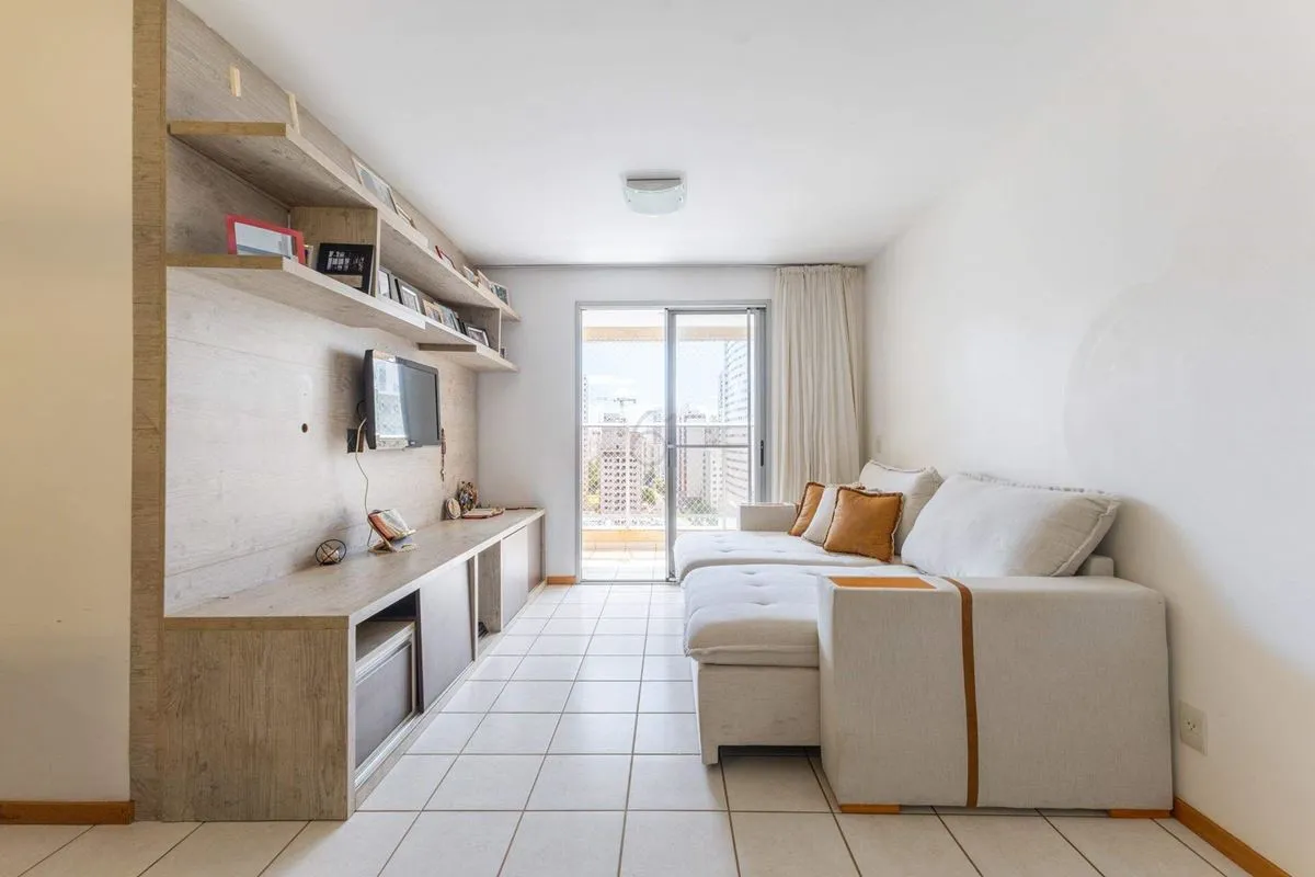RUA 28 NORTE - VIA PARADISO São 106,40m² de área útil, distribuídos de forma int...