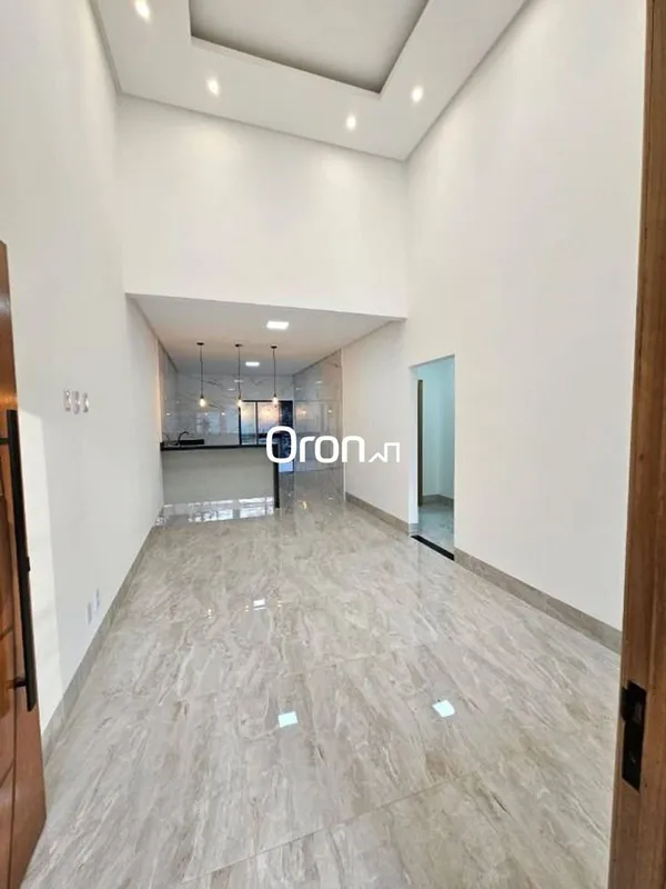 CÓDIGO DO IMÓVEL: CA1999LOCALIZAÇÃOPróximo a BR-153.AMBIENTES:Sala de estar e ja...