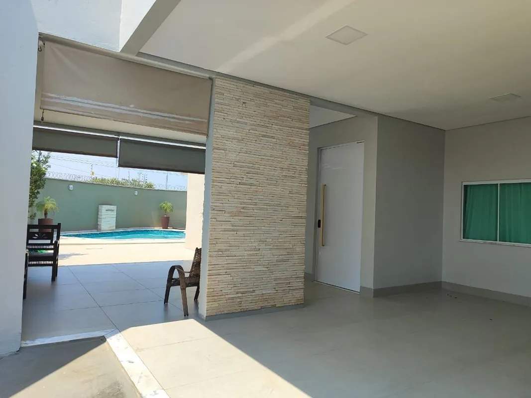 Casa de esquina à venda na 407 SulExcelente residência localizada em posição pri...