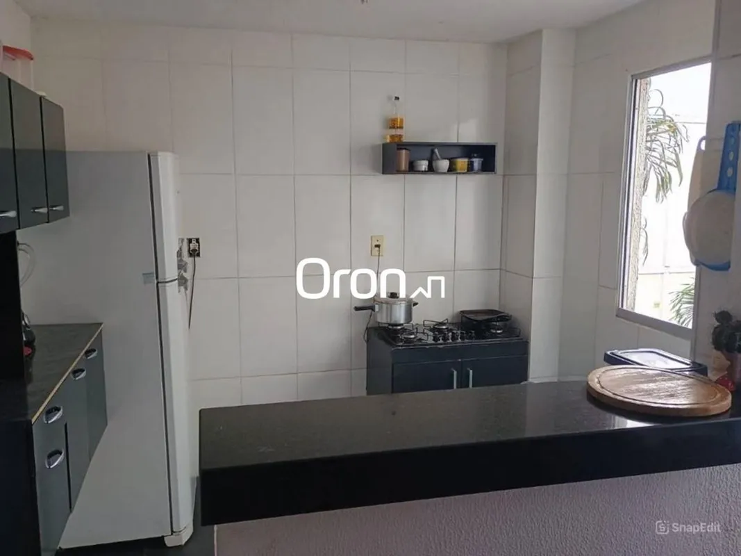 CÓDIGO DO IMÓVEL: AP7153LOCALIZAÇÃO:Próximo a BR-153.AMBIENTES:Sala de estar e j...
