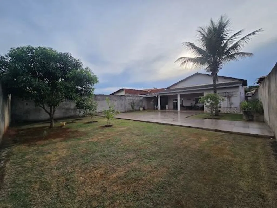 LEÕES DA CORRETAGEM VENDE O IMÓVEL QUE VOCÊ PROCURAImóvel de Alto Padrão com Ene...