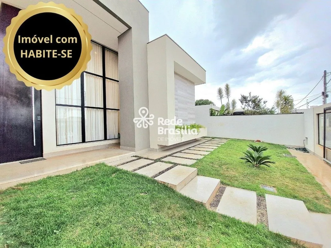 Jardim Botânico IIICasa de alto padrão na melhor localização do Jardim Botânico ...