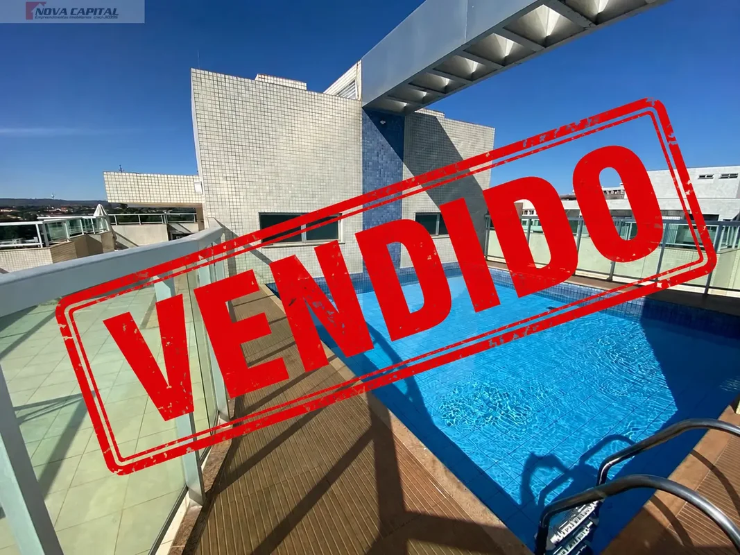 SQN 216 Bloco D 6º andar! Excelente Localização!- Sala;- Varanda incorporada;- C...