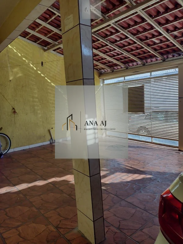 ANA IMÓVEIS ANUNCIA:OPORTUNIDADE: SOBRADO NA QR 212 SAMAMBAIA NORTE. BEM DIVIDID...