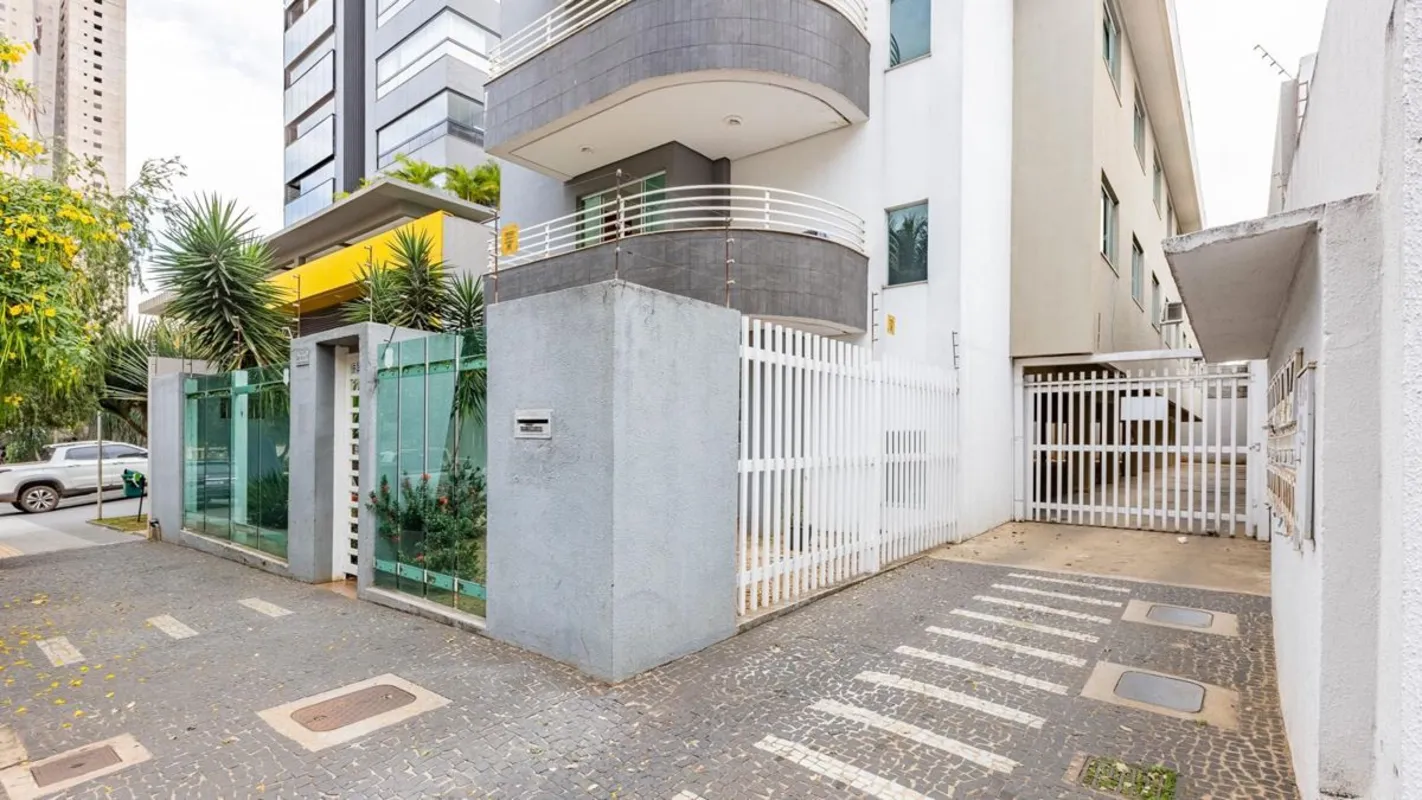 Com 20 unidades independentes distribuídas em uma estrutura funcional, este edif...