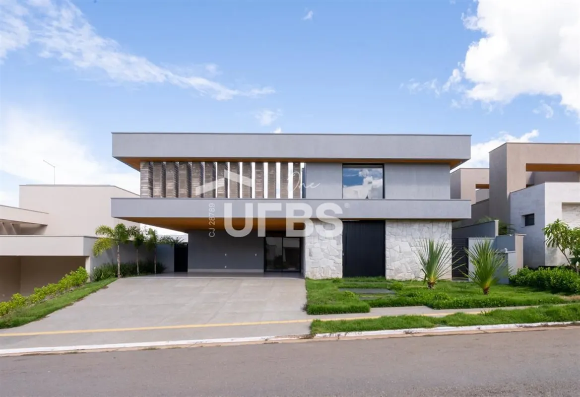 COD U-0030403 - Casa nova, moderna nunca habitada4 suítes plenasSala ampla para ...