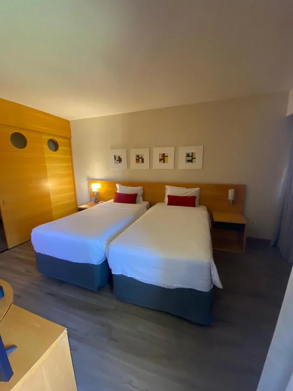 ACEITA PROPOSTAS!Viva com conforto e sofisticação no Golden Tulip Brasília Alvor...