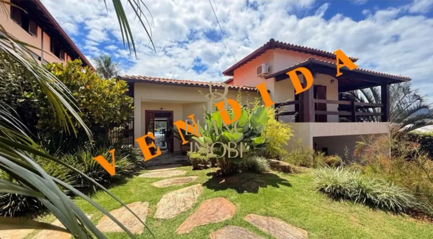 CASA EXCLUSIVA À VENDA NA QL 03 – ARQUITETURA DIFERENCIADA, LAZER COMPLETO E PAI...