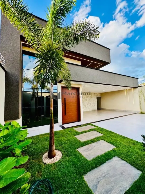 Casa de 3 SuÃ­tes sendo 1 SuÃ­te Master no Setor Jardim IpÃª GoiÃ¢nia-GO.\n \n V...