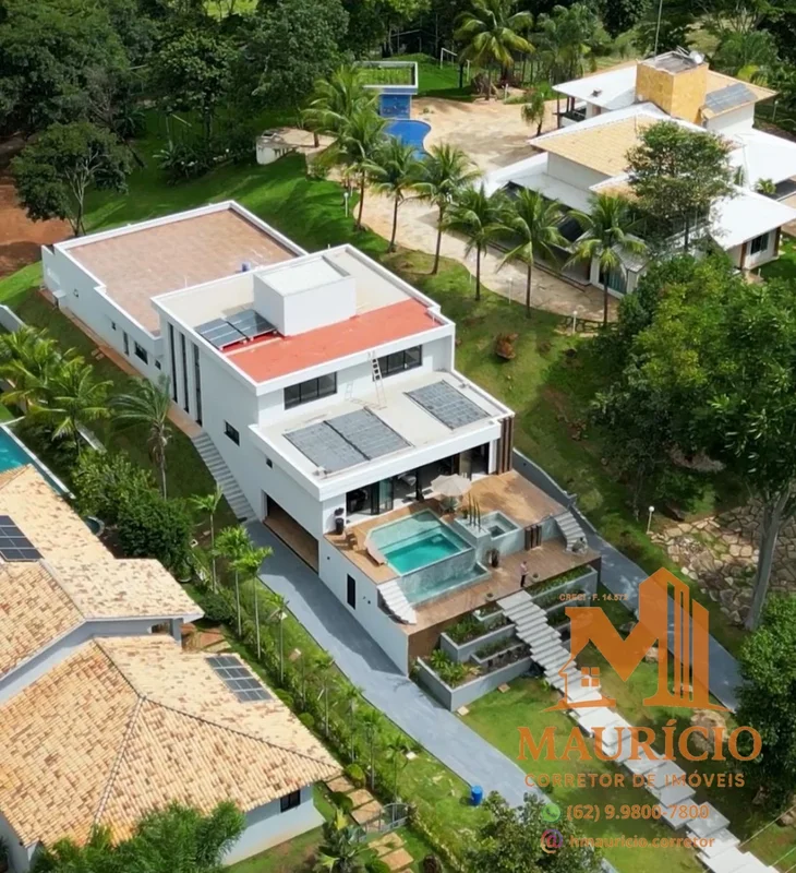 Mansão de Alto Padrão com 6 Suítes e Vista Permanente – Aldeia do ValeApresentam...