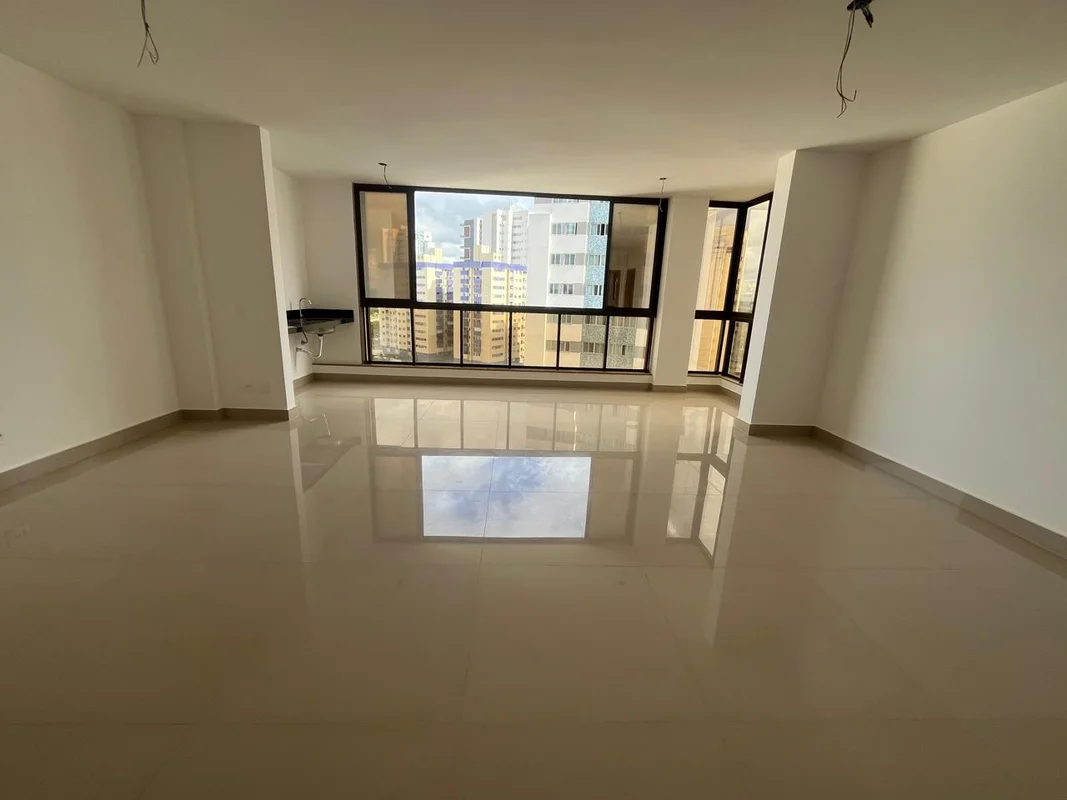 Praça Tiê Mirante ResidenceQuadra 101 – Águas ClarasUma das melhores plantas da ...