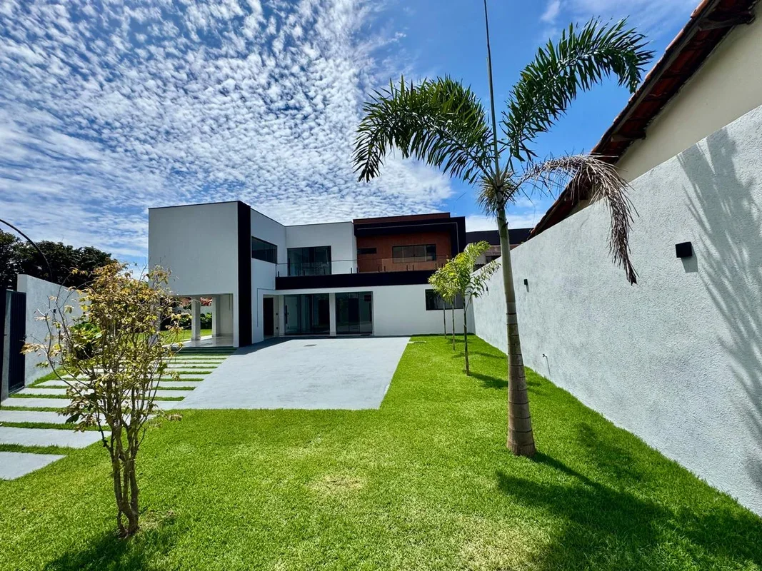 Julisce Alencar Assessoria Imobiliária vende...Casa de alto padrão recém constru...