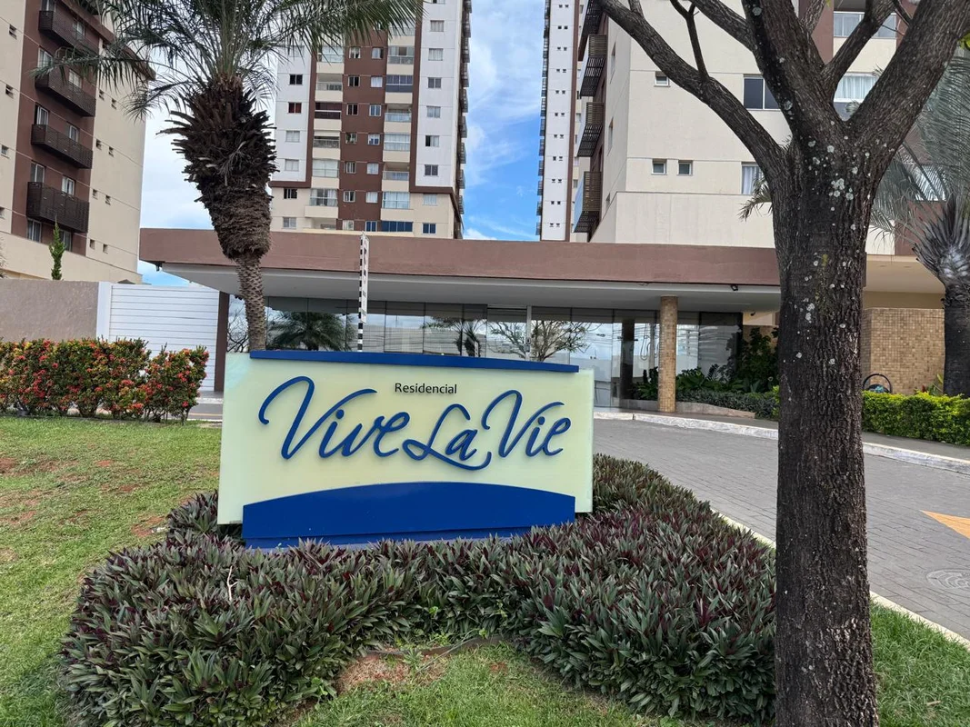 - EXCELENTE APARTAMENTO REFORMADO Descubra o conforto e praticidade de morar na ...