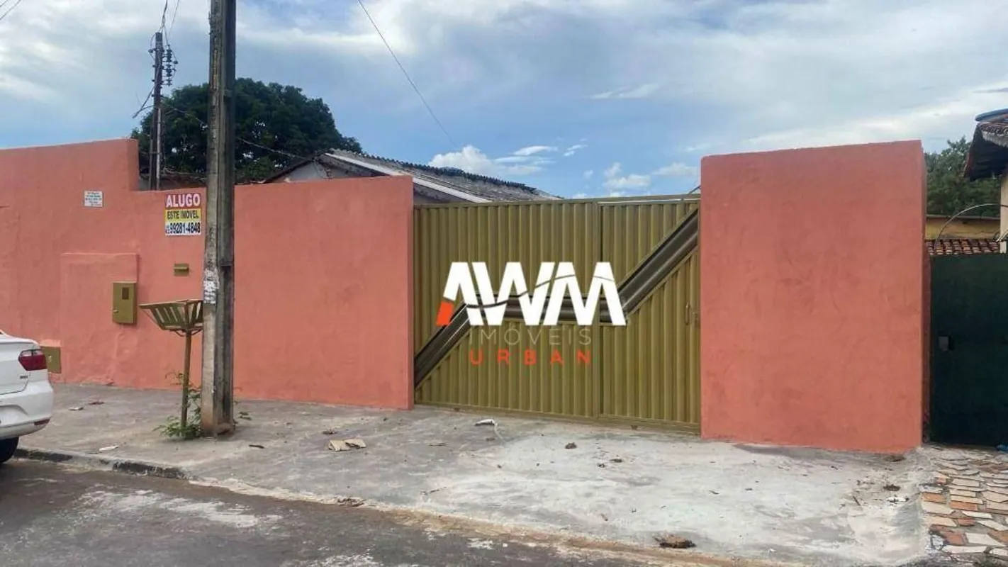 Casa com 3 quartos, aproximadamente 150mts2, lote com 3.000mts2, próximo a campi...
