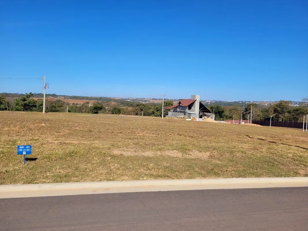 Condominio Jardins Capri Lote com 278 m² Sem vizinhos de frenteFacil acesso a po...