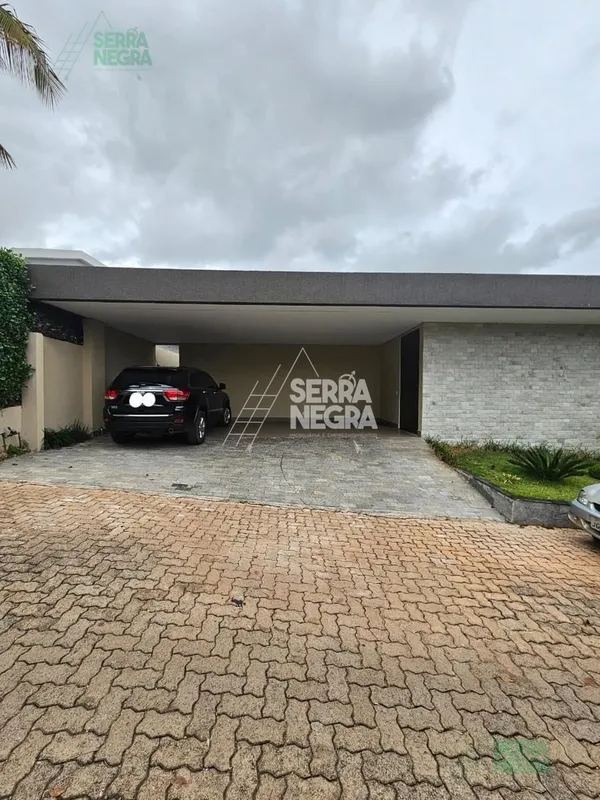 CESSÃO DE DIREITOS - NÃO FINANCIA Casa alto padrão, moderna em condomínio fechad...