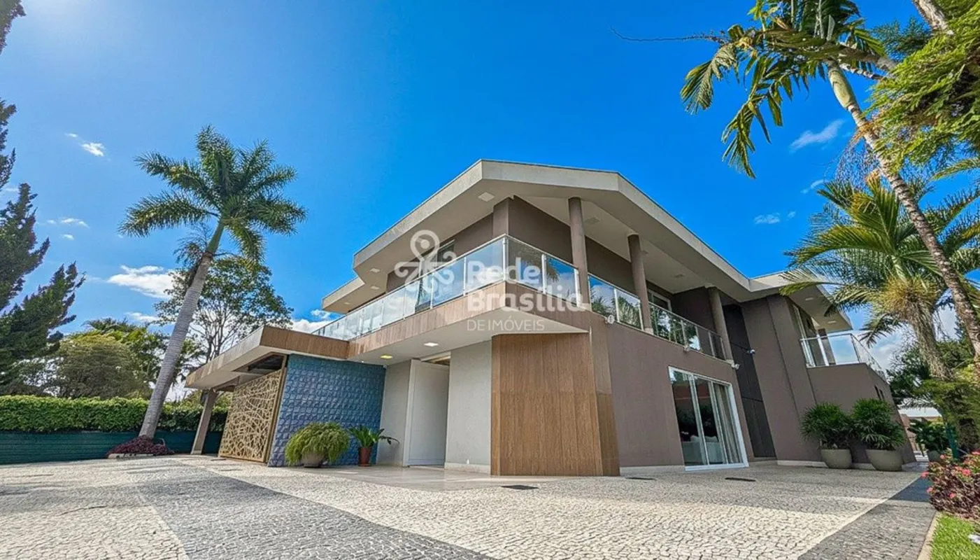 SMPW Quadra 16 - Casa em Condomínio com 4 Suítes e área de lazer - Park Way - DF...