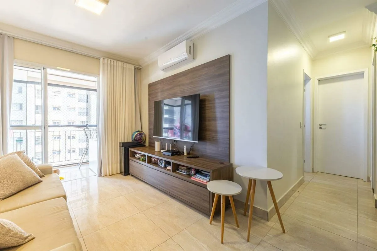 Acqua Village - Apartamento em andar alto, varanda no blindex e ar-condicionado ...