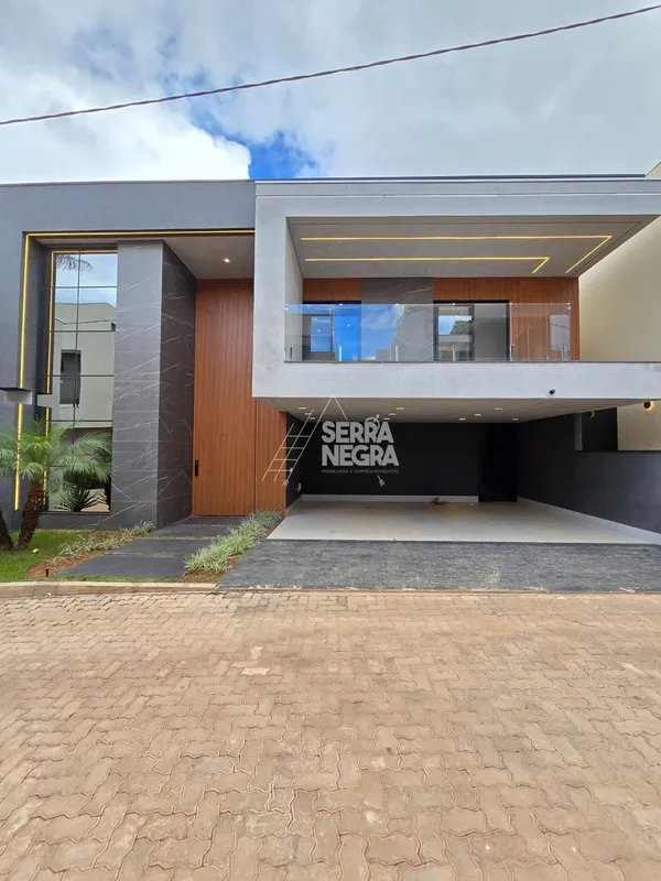 ESCRITURADA - NÃO ACEITA FINANCIAMENTO! Linda casa 04 suítes - Escriturada - Con...