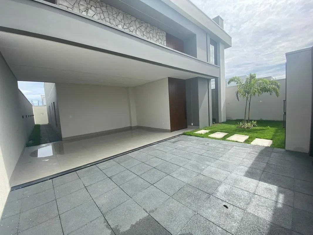 imóvel a venda no vila gramado 153 m2 de área construíada.3 quartos( sendo uma s...