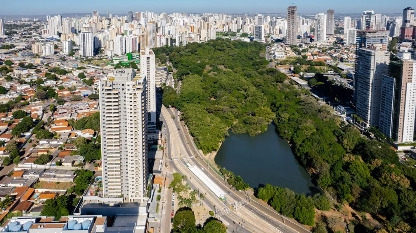 Vista definitiva para o Parque Areião, todos os dias da sua varanda. ???Apartame...