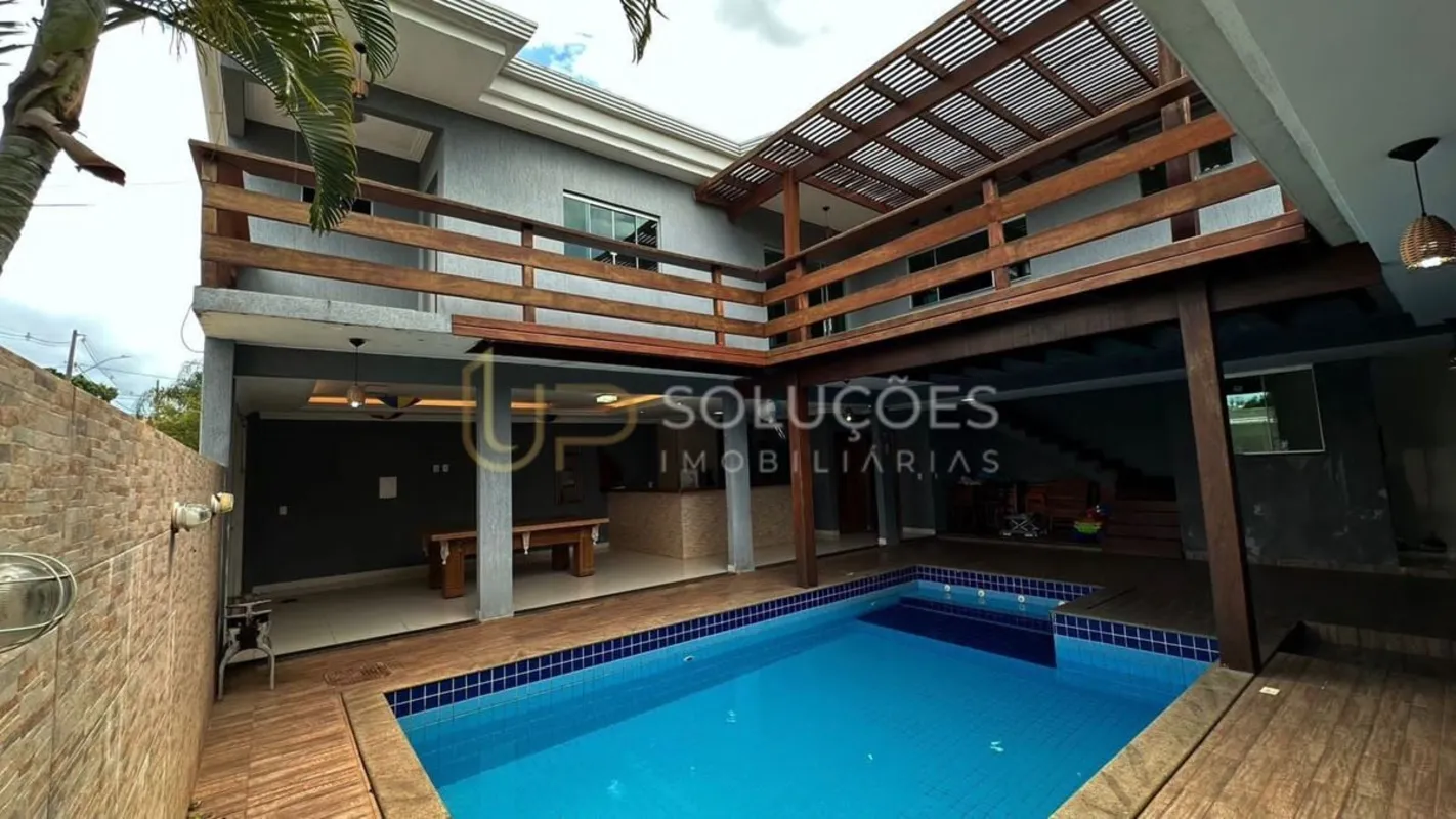 3 Quartos | 2 Vagas | Churrasqueira | Escritorio | Terreno: 340m² | Construção: ...