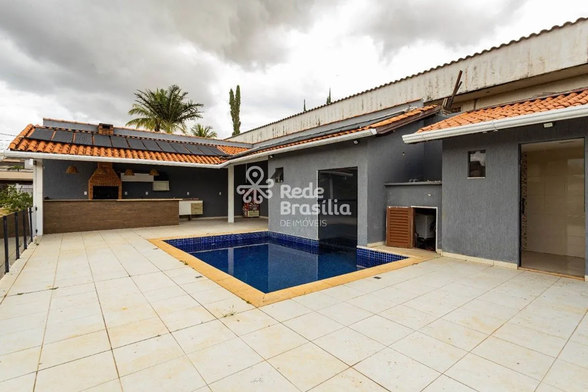 Colônia Agrícola | Casa Térrea 2 Quartos sendo 1 Suíte com 1 Vaga de Garagem , P...