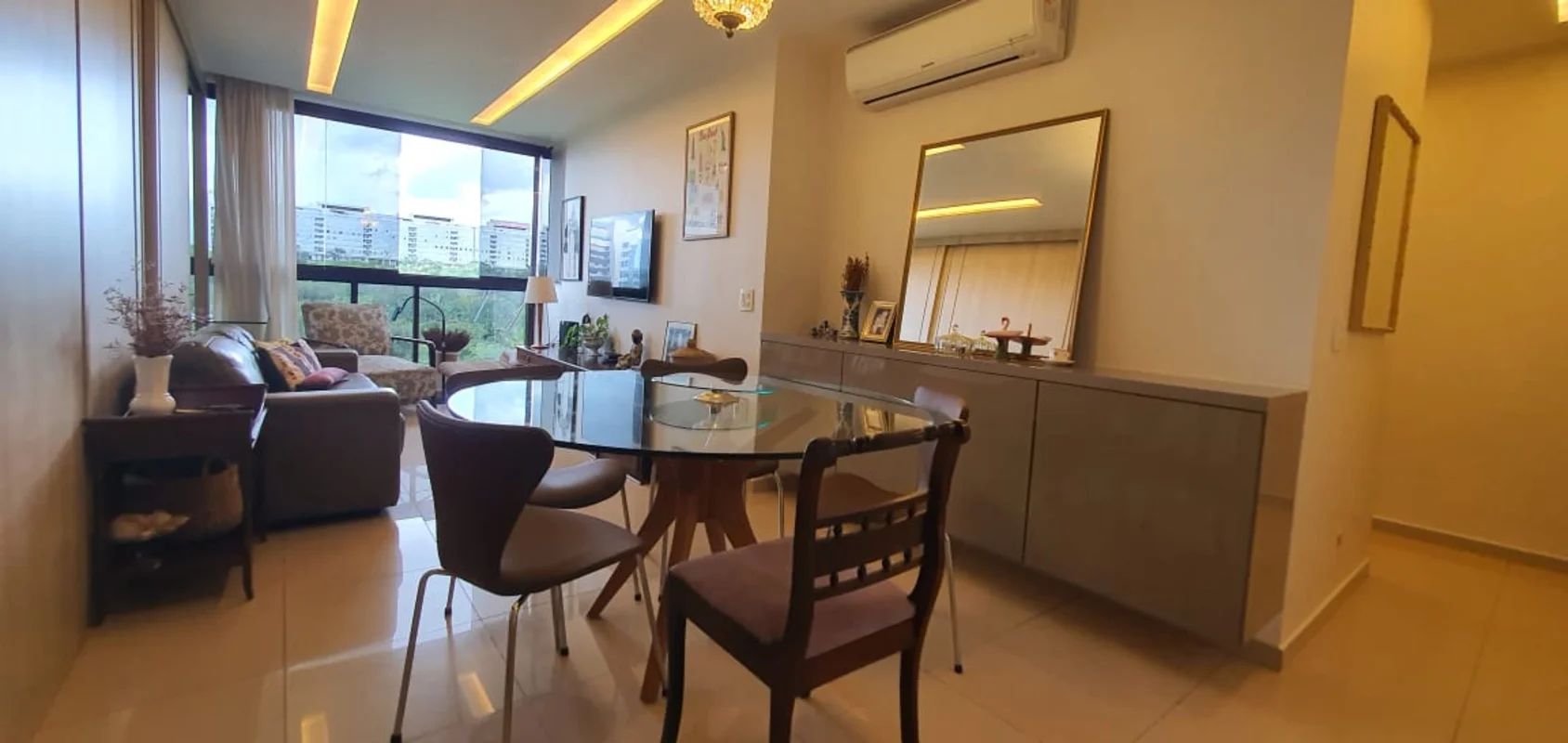 Ed. Infinite Noroeste 2qts, sendo 2 suítes76,06 m²Sala p/ 2 ambientes, c/ cortin...