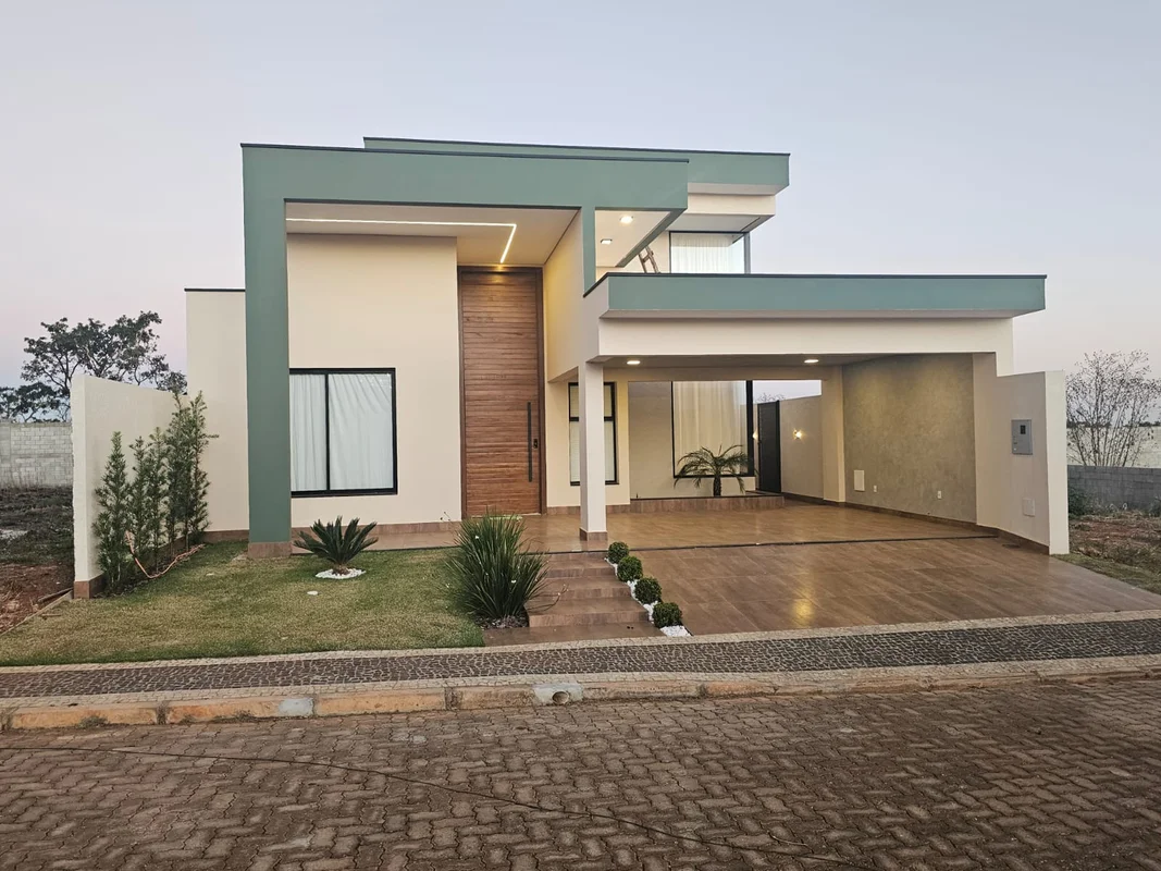 Casa ponte alta norte Rua dos Pinheiros Condomínio fechado, de alto padrão, esti...