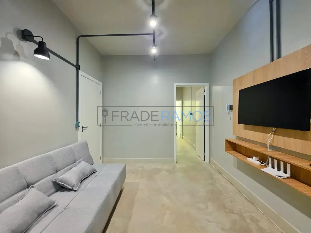 Apartamento novo, mobiliado, pronto para morar, com 1 quarto e excelente localiz...