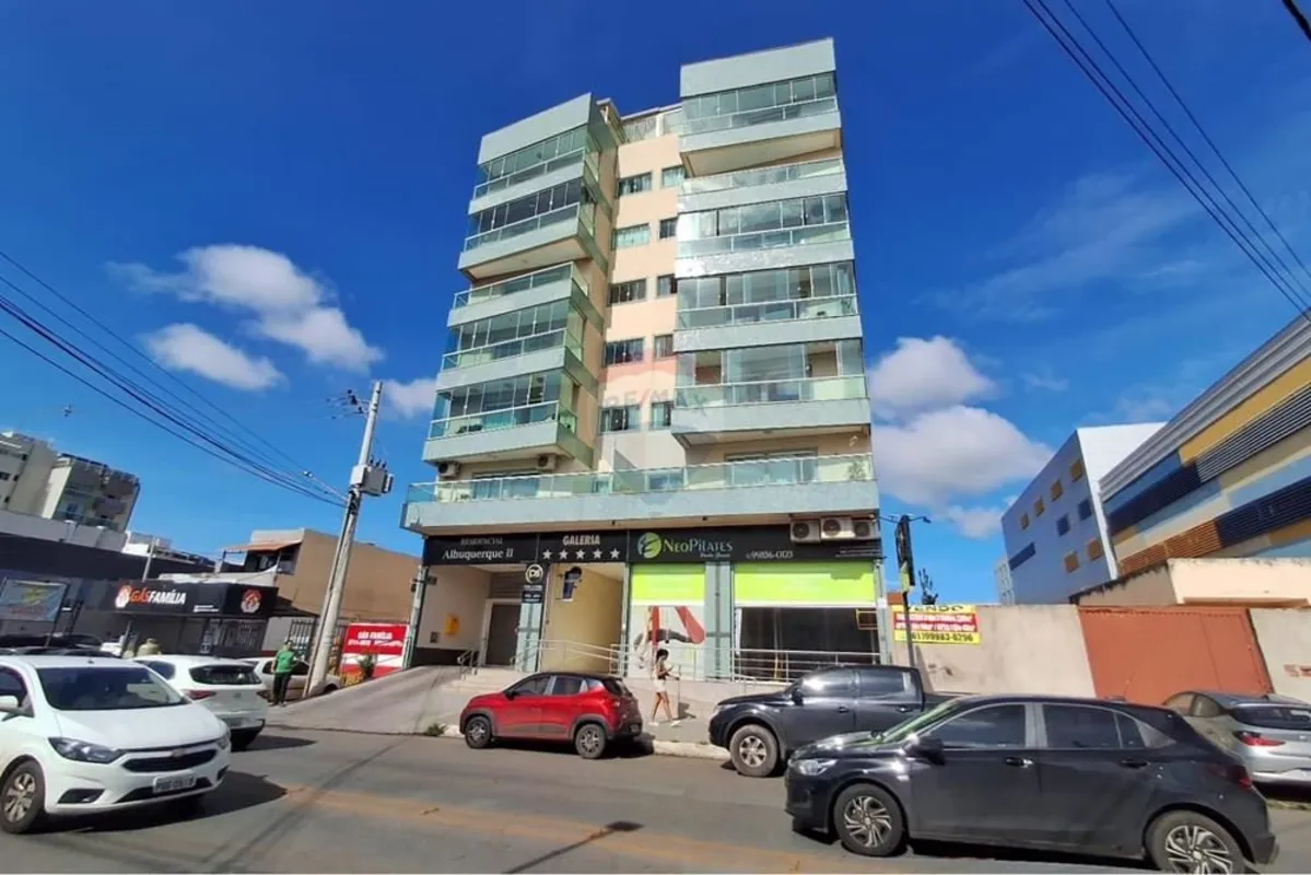 Loja comercial à venda em Vicente Pires, localizada na Rua 03, em ponto estratég...