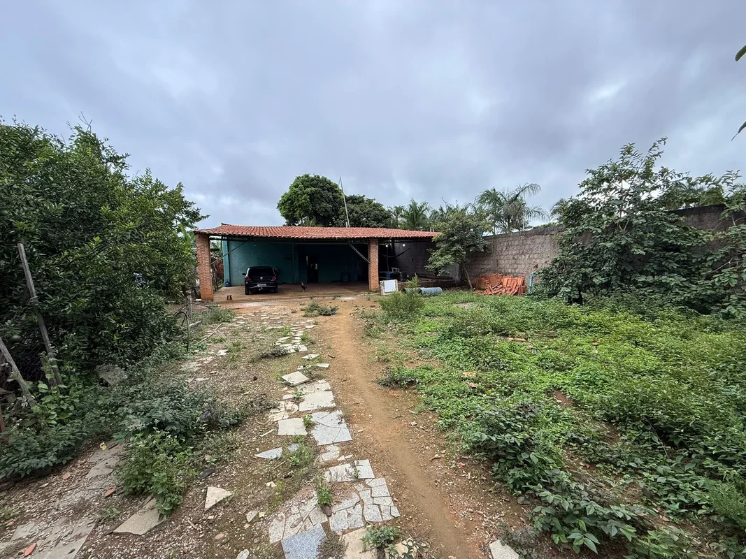 Casa ponte alta norte Condomínio fechadoAvenida buritis Casa composta por 2 quar...