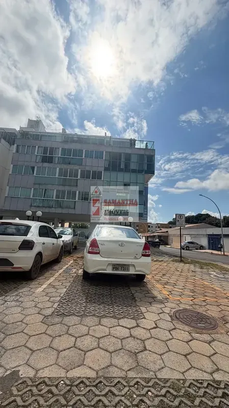 OPORTUNIDADE! SHCGN 703, APARTAMENTO DUPLEX com alta demanda. Área privativa de ...