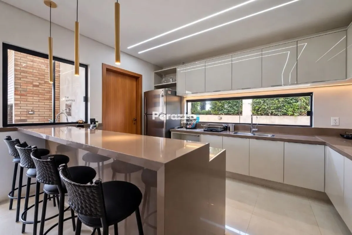 Excelente Casa de Alto Padrão no Alphaville Residencial 2 por R$ 7.900,00 TAXA D...