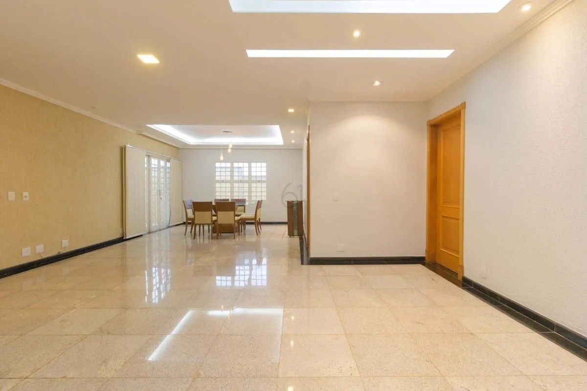 VICENTE PIRES - RUA 3 - CASA EM CONDOMÍNIO - 3 SUÍTES - PISCINA - LOTE 804M²Anal...
