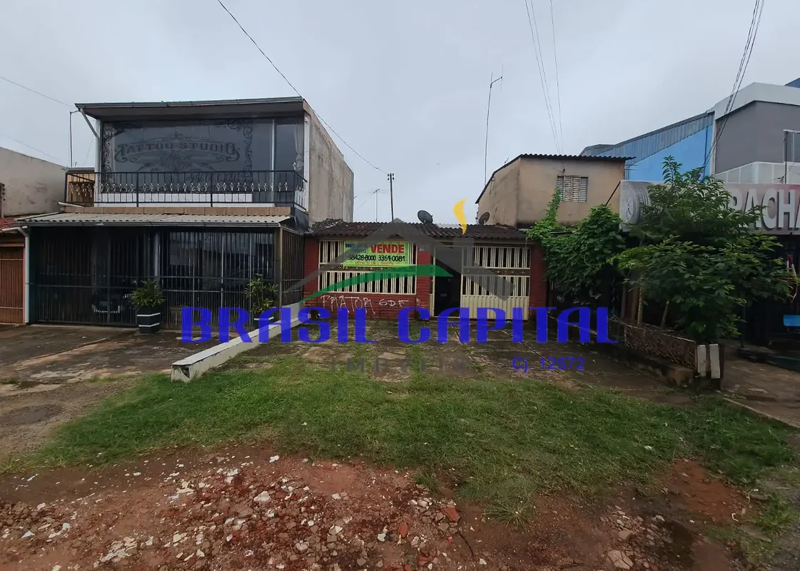 QNQ 1 – Casa 3 Quartos na Avenida Principal | Excelente para Prédio!Grande oport...