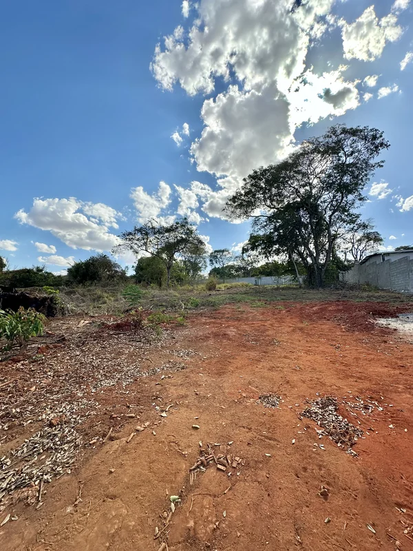 Condomínio fechado Parque dos Cisnes, em Goiânia-GO. Vizinho do Setor Goiânia 2D...