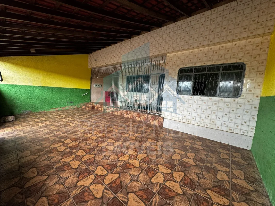 ACEITA PROPOSTA..DISPONIVEL PARA VENDA!. CASA PRINCIPAL E MAIS 02 CASAS DE FUNDO...