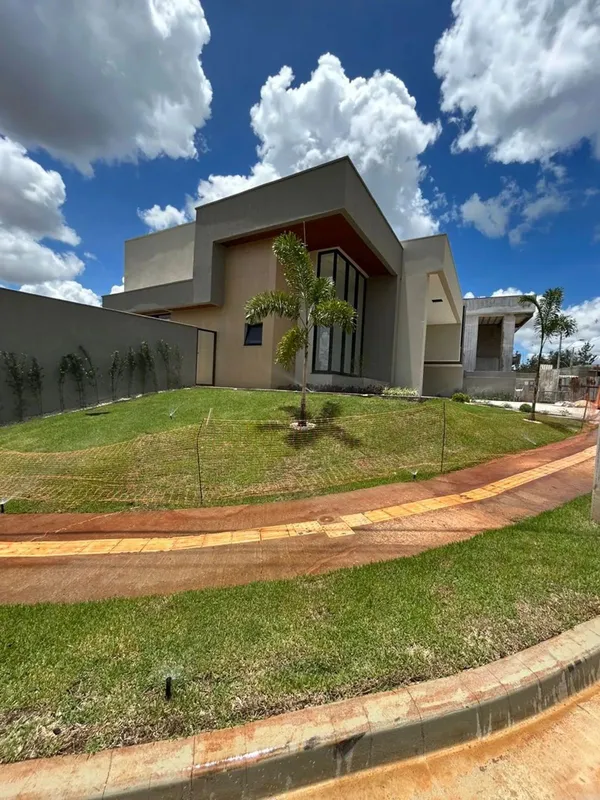 CASA TERREA NO CONDOMÍNIO VILLAGIO TOSCANA?03 SUÍTES ?SUÍTE PRINCIPAL COM CLOSED...