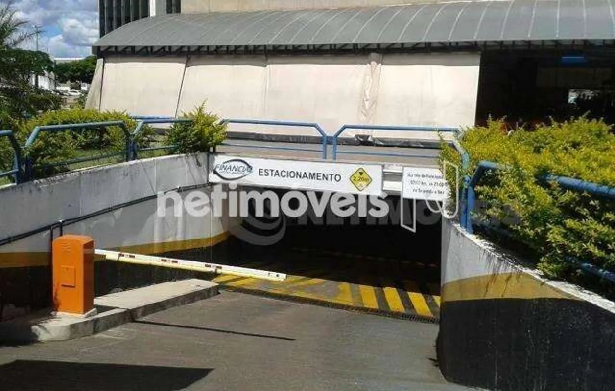 Vaga de garagem com 13m² Ed. Financial Center Parking. Setor bancário Sul, junto...