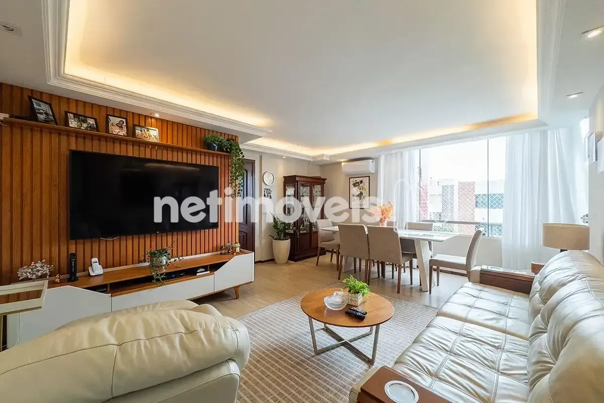 Apartamento reformado à venda na QRSW 1 Localização:Localização privilegiada, pr...