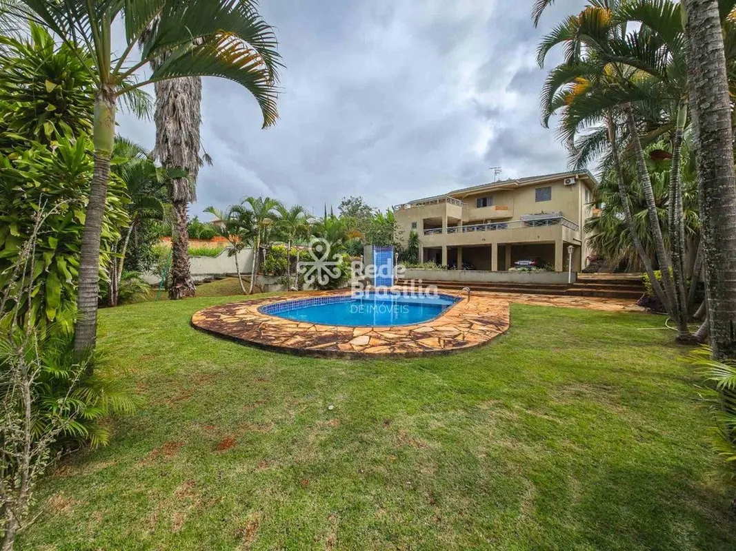 Casa à Venda no Condomínio Prive Morada Sul - Etapa AExcelente residência, ampla...