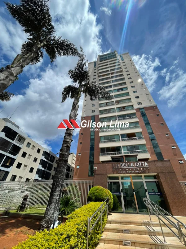 ** 103 m2 - 3 Quartos ( 1 SUÍTE ) - Varanda - Andar alto - Área de Lazer ** GILS...