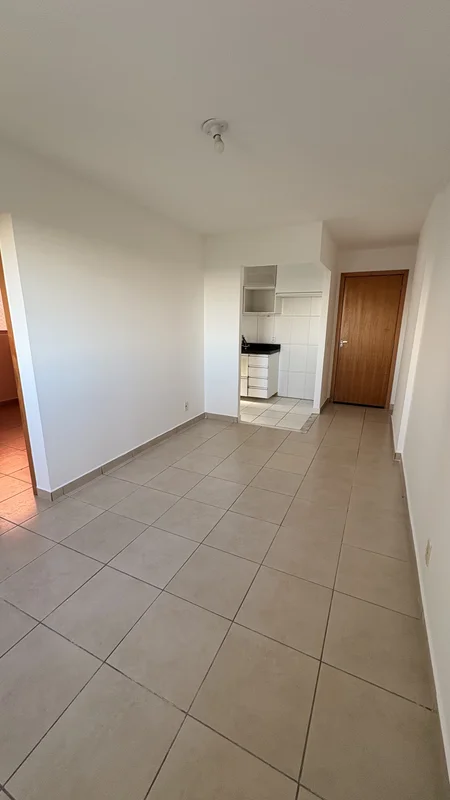 MADEL IMOBILIÁRIA ALUGA APARTAMENTO EM TAGUATINGA.DESCRIÇÃO: 2 quartos, sala, co...