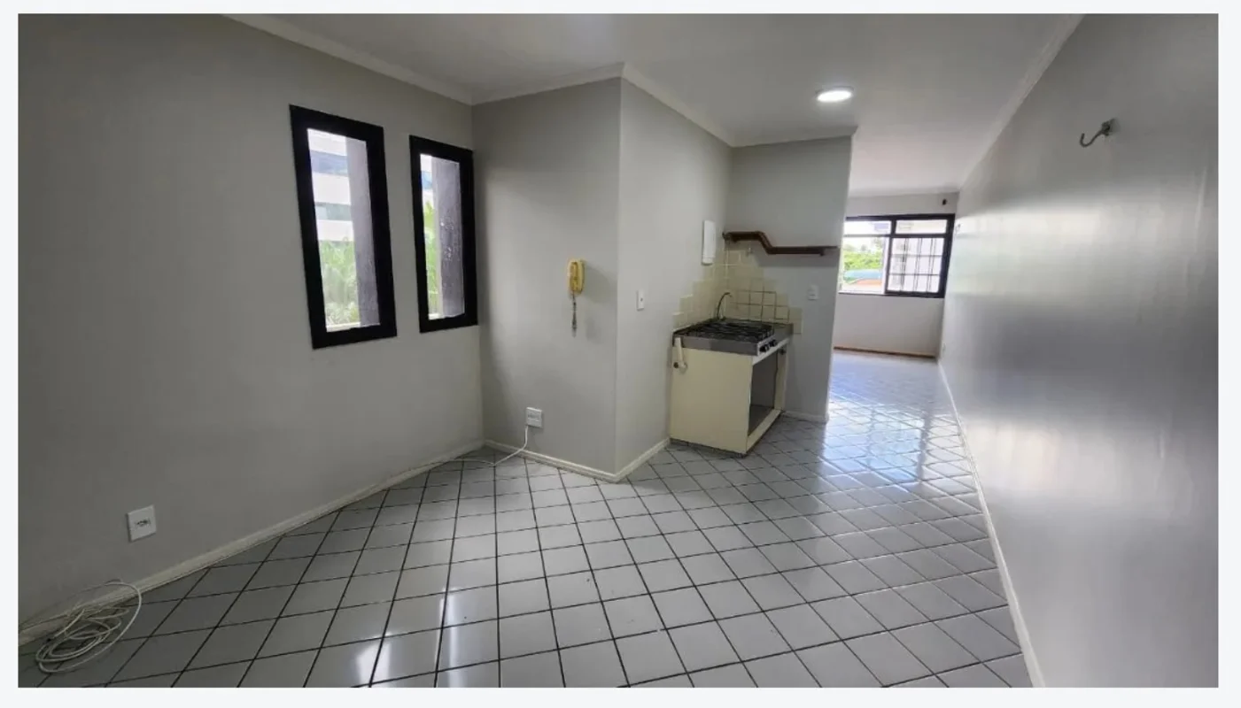 VENDO KITNET – CA 5 LAGO NORTE | EDIFÍCIO SOLARIUMExcelente oportunidade no Lago...