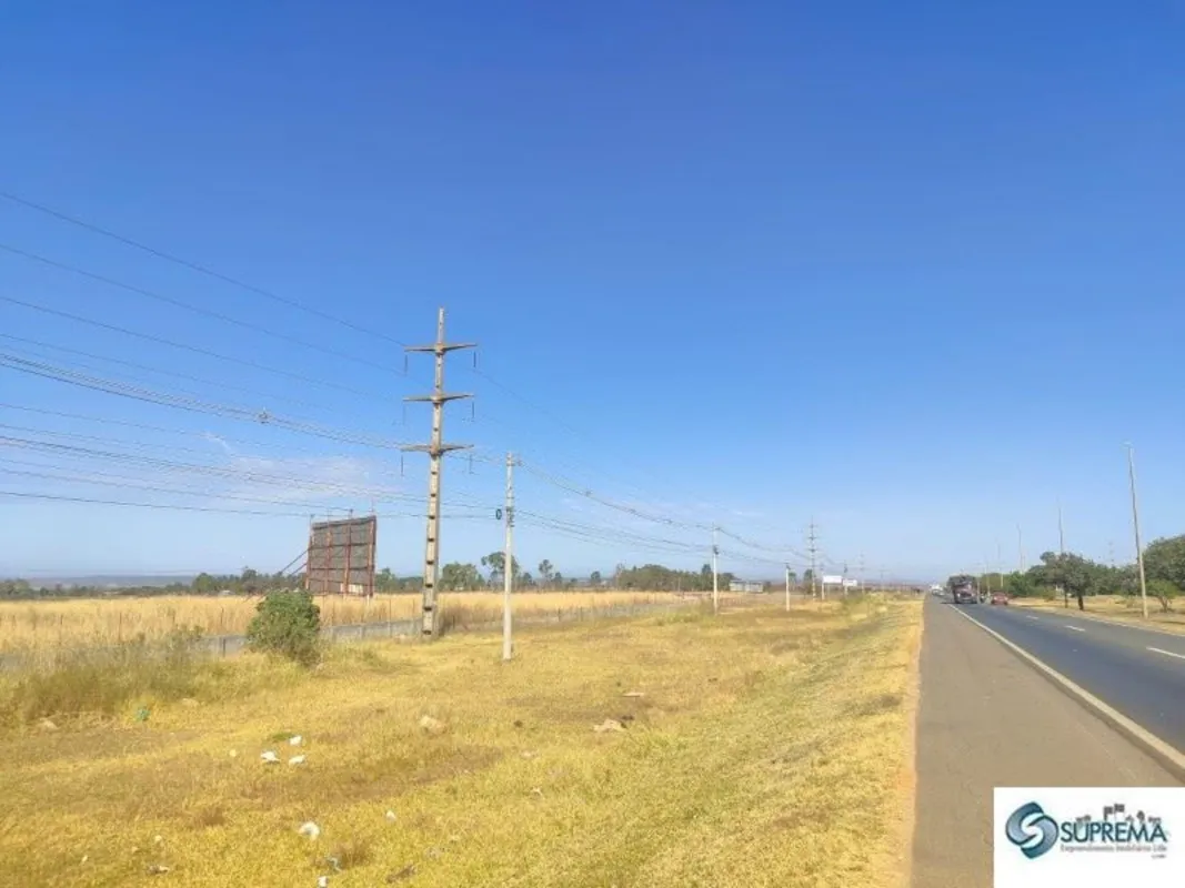 Suprema Construções e Emp. Imobiliários Ltda, Creci/DF 9060, apresenta:Belíssima...